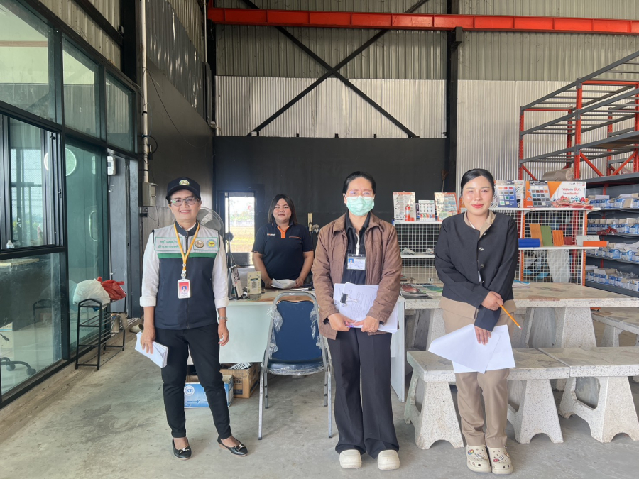 วันที่ 19 มกราคม 2569  งานจัดเก็บและพัฒนารายได้ กองคลัง นำโดย นางมยุรี แสงสว่าง ผู้อำนวยการกองคลัง พร้อมด้วยเจ้าหน้าที่กองคลัง กองคลังเทศบาลตำบลห้วยทับทัน  ได้ออกแจ้งยื่นแบบแสดงรายการภาษีป้ายประจำปี 2569