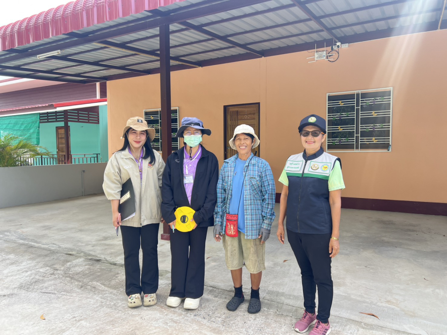 วันที่ 22 ตุลาคม 2568 งานจัดเก็บและพัฒนารายได้ กองคลัง  นำโดย นางมยุรี    แสงสว่าง ผู้อำนวยการกองคลัง  พร้อมด้วยเจ้าหน้าที่กองคลัง เทศบาลตำบลห้วยทับทัน ออกสำรวจภาษีที่ดินและสิ่งปลูกสร้าง ภาษีป้าย ประจำปีงบประมาณ 2569